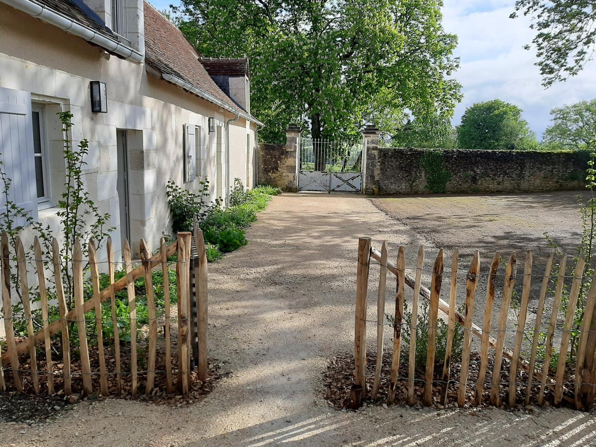 Le Puits Renaissance - Gites De Caractere Et Piscine Chauffee Chambourg-sur-Indre Eksteriør bilde